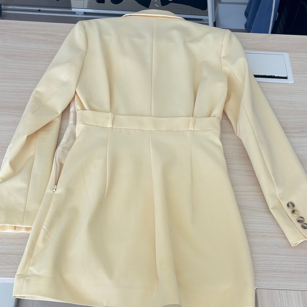 Zara Butter Yellow Blazer Dress - Picture 3 of 4